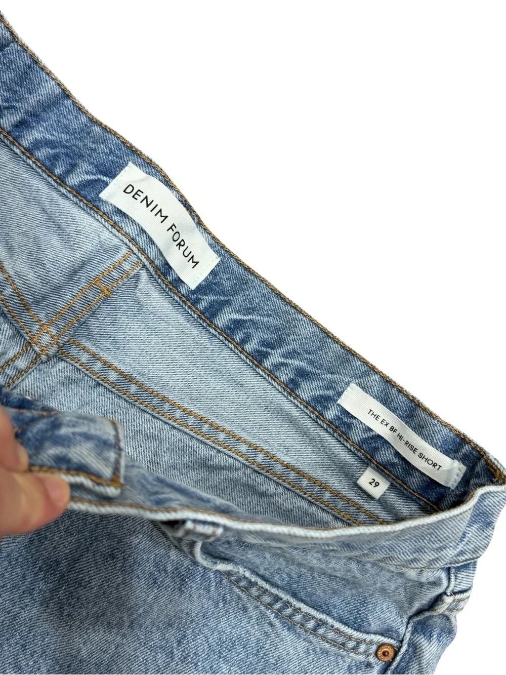 ✨ Aritzia Denim Forum Women's The Ex BF Hi-Rise Denim Shorts Size 29